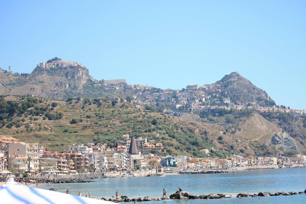 Ferienwohnung Casa Capri Giardini-Naxos Exterior foto